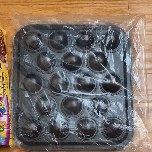 Bake Pop Cake Pop Baking Set, NWT Box Opened - Picture 2 of 4